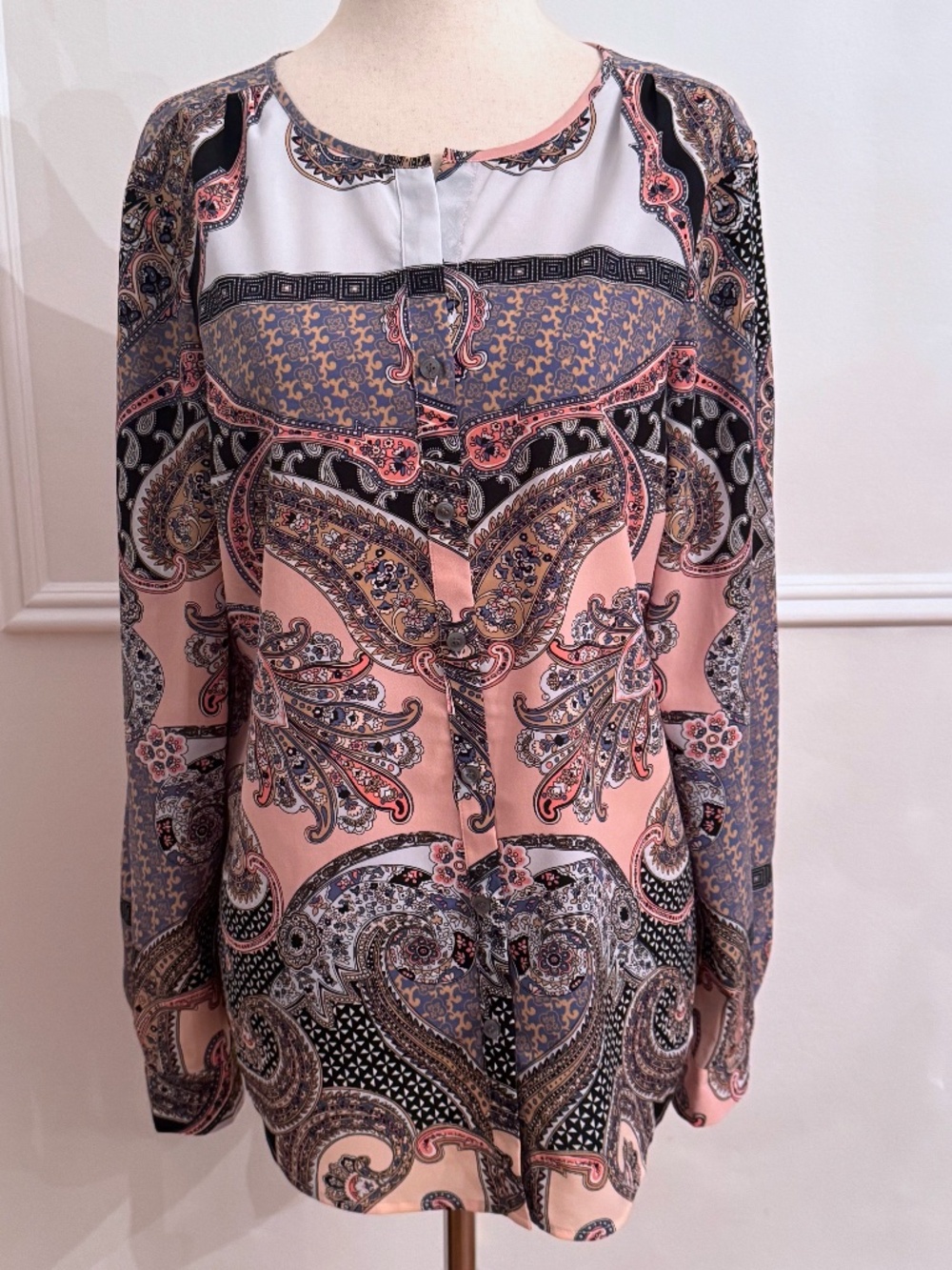 Talbots Pink Navy Paisley Print Button Front Long Sleeve Tunic Sz Medium